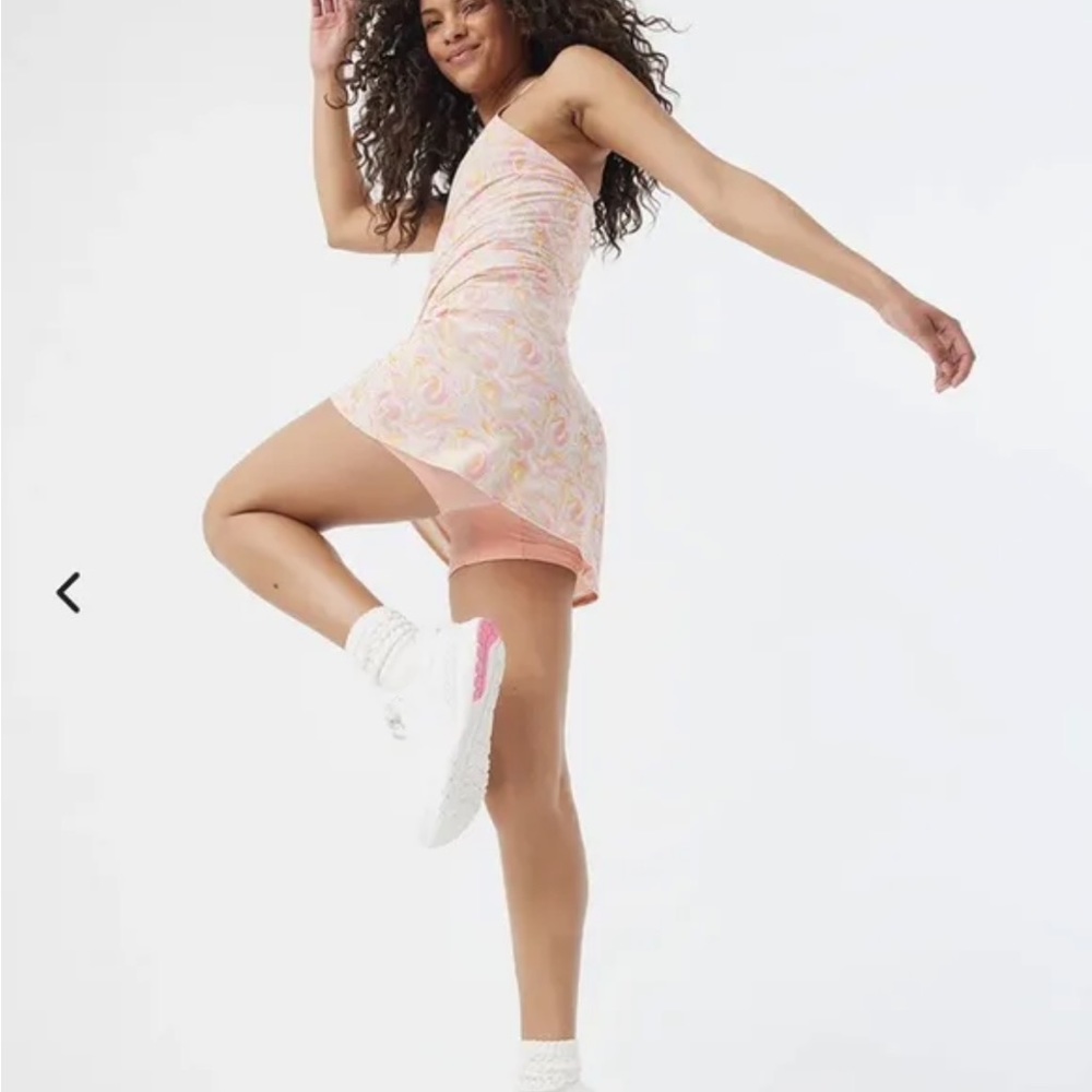 Outdoor Voices The Exercise Dress (Pink Marble in size large)